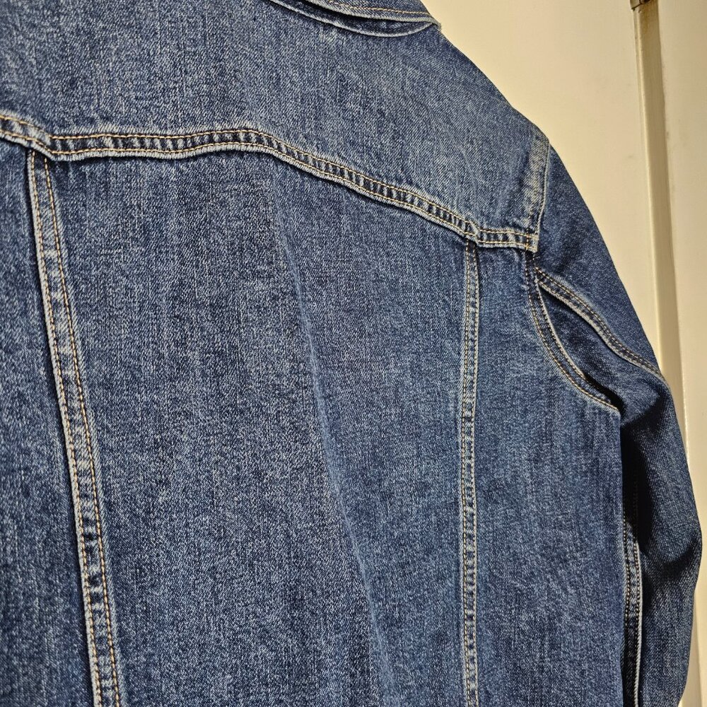 Gap Icon Denim Jacket (Size Medium) - image 5
